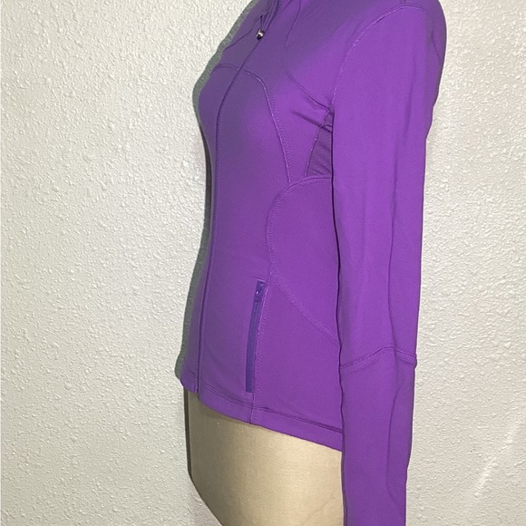 Lululemon purple zip up jacket size 6 - Picture 6 of 8